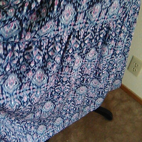 Banana Republic Shift Dress - Picture 5 of 11